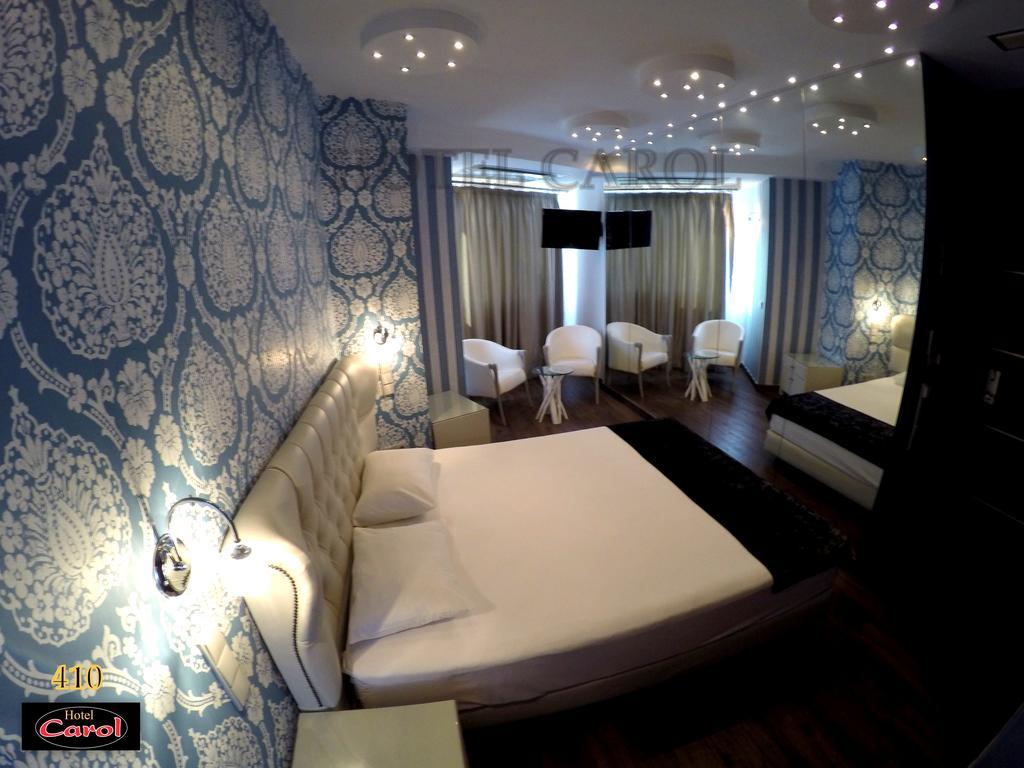 Carol Hotel Piraeus Exterior photo